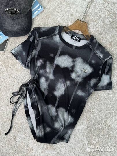 Эффектный топ Diesel