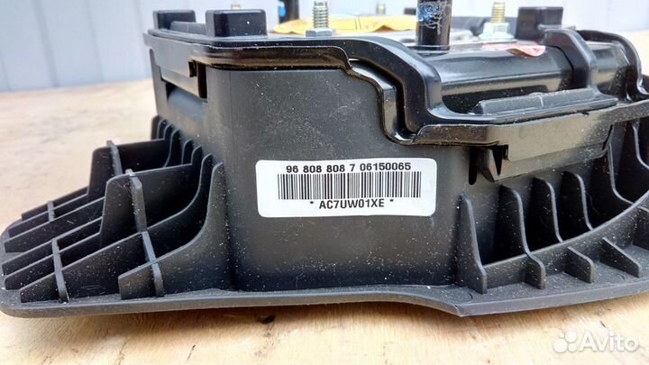 Подушка безопасности в руль на Опель Антара