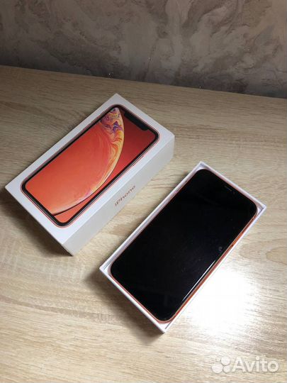 iPhone Xr, 128 ГБ