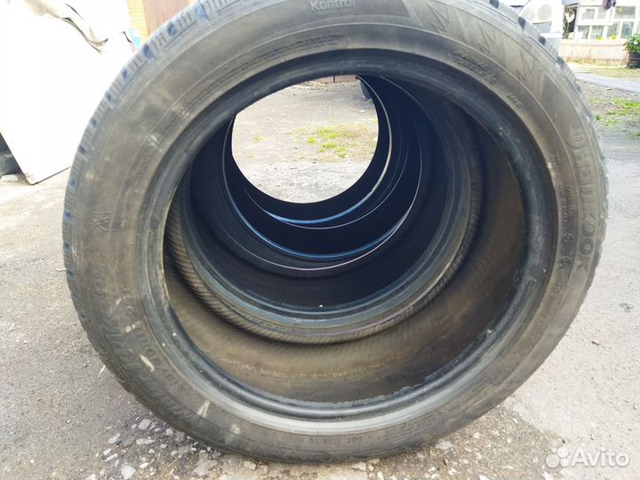 Hankook Winter I'Pike 215/50 R17 95T