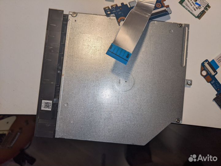 Материнская плата HP 250 G6 и внутренняя периферия