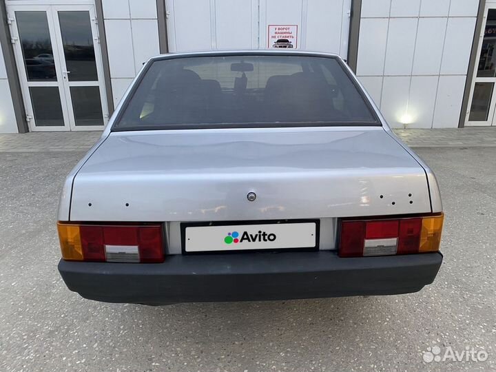 ВАЗ 21099 1.5 МТ, 2004, 214 337 км