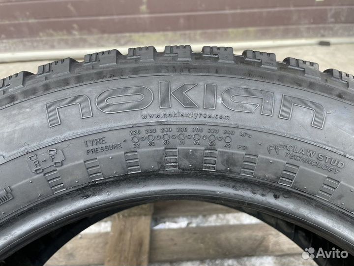 Nokian Tyres Hakkapeliitta 5 235/60 R18