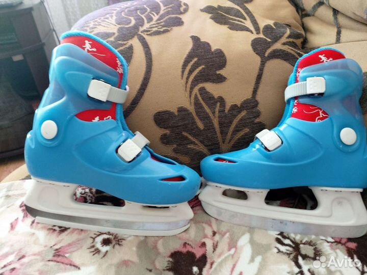 Коньки фигурные детские 30-31 размер