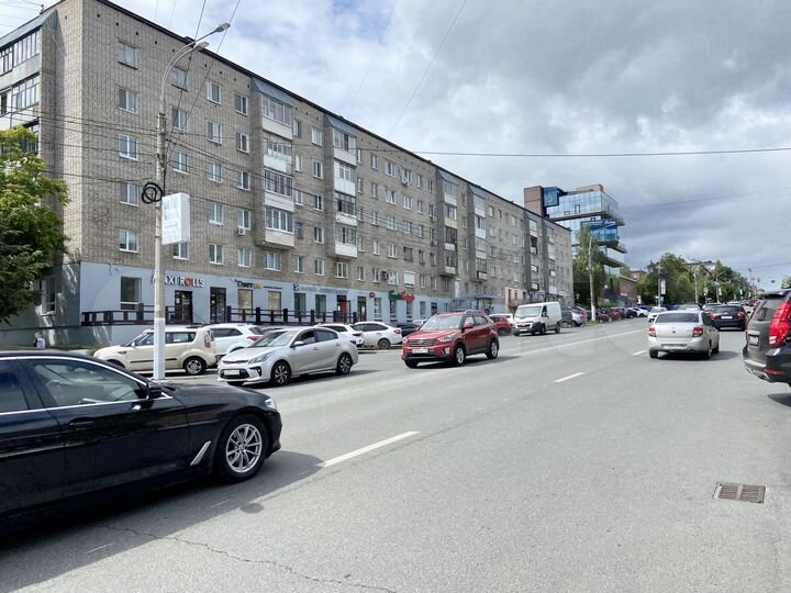 Помещение с арендатором, 75.5 м² на 1 линии