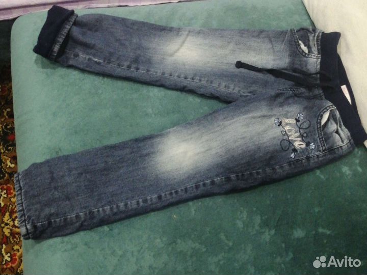 Джинсы утеплённые в отличном состоянии