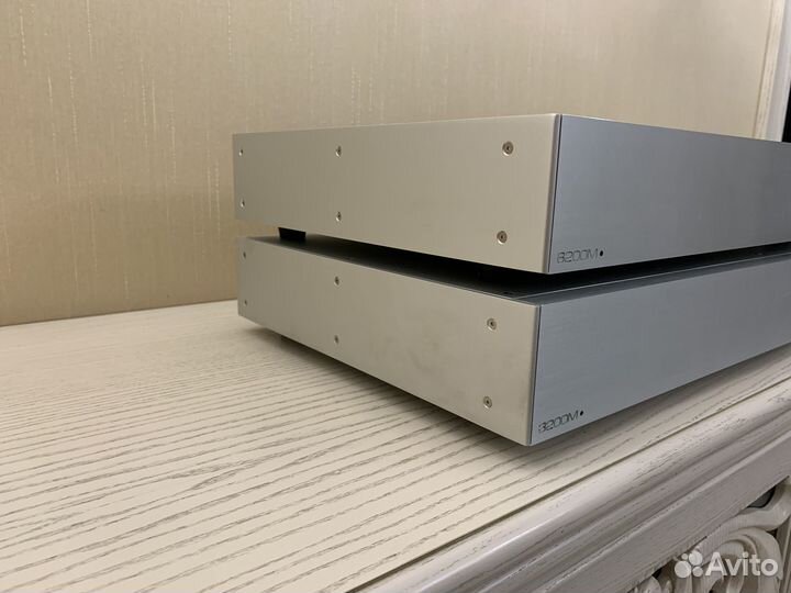 Audiolab 8200M 2 моноблoка, мощники