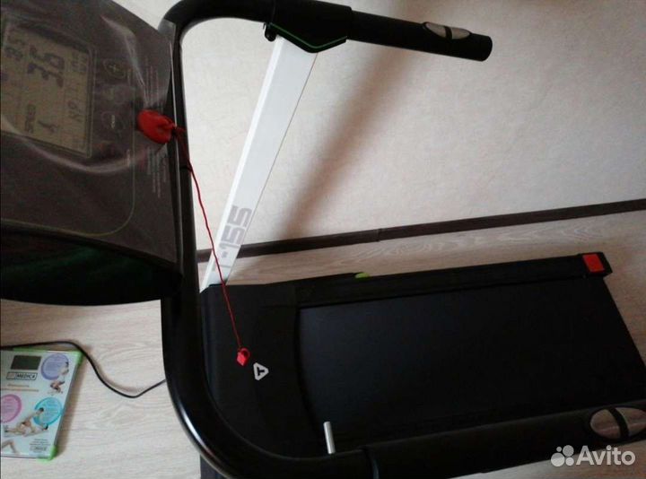 Электрическая беговая дорожка Torneo