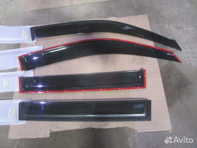 Комплект дефлекторов окон Toyota Land Cruiser (150