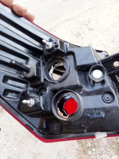 Продам задний правый фонарь.Оригинал.Хундай Грета