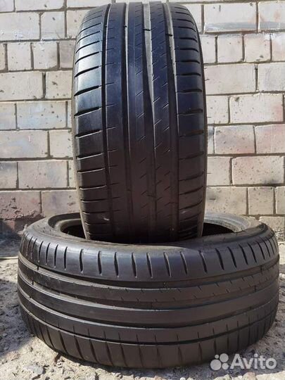 Michelin Pilot Sport 4 225/45 R19 96W