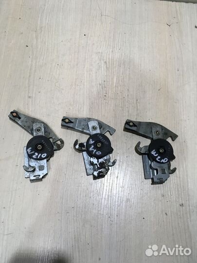 Механизм стояночного тормоза Mercedes W202