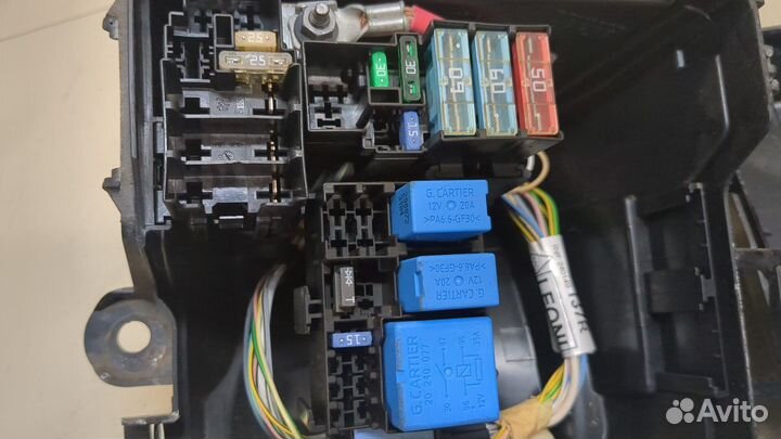 Блок предохранителей Dacia Sandero 2012, 2015
