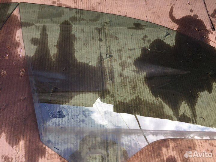 BMW E39 стекло двери