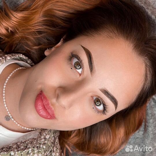 Перманентный макияж бровей