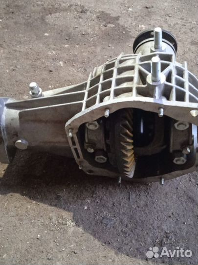 Редуктор переднего моста Нива