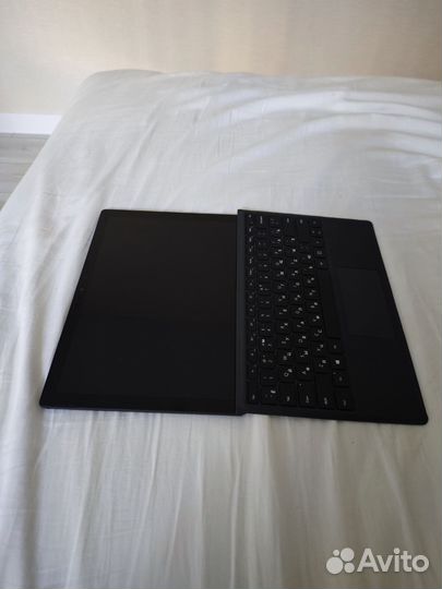 Microsoft surface pro 7