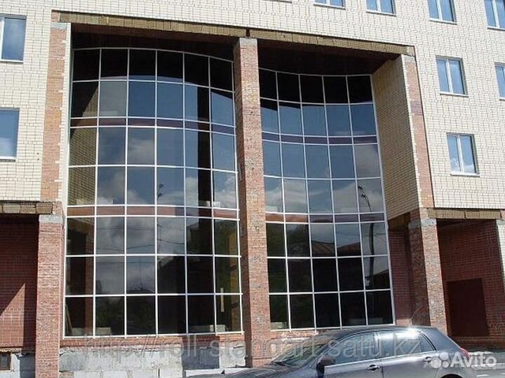 Безрамное остекление торговых центров