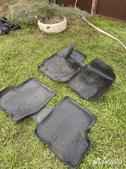 Коврики renault duster