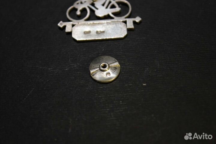 Знак серебряный велосипедист 1957г