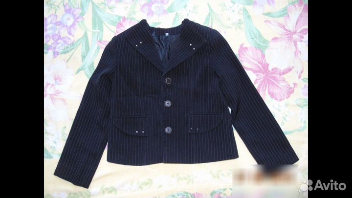 Школьная форма 5 предметов ченая в белую полоску