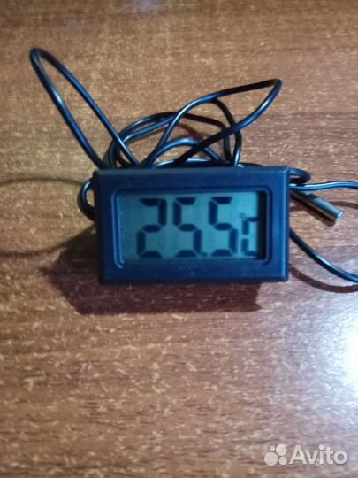 Мини-датчик температуры с цифровым ЖК экраном
