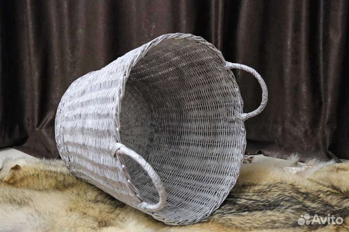 Плетёная корзина для белья, овощей, фруктов