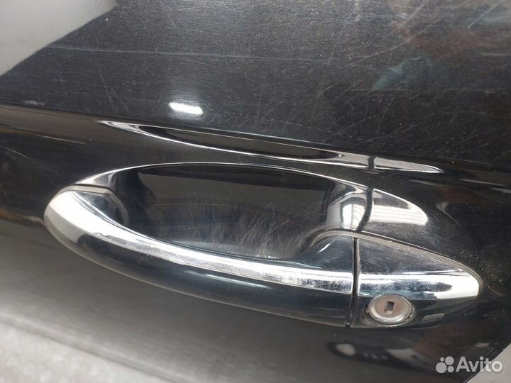 Дверь левая передняя Mercedes CLS C219