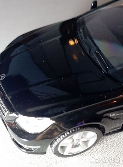 Модель машины Mercedes CLS63 AMG 1:38