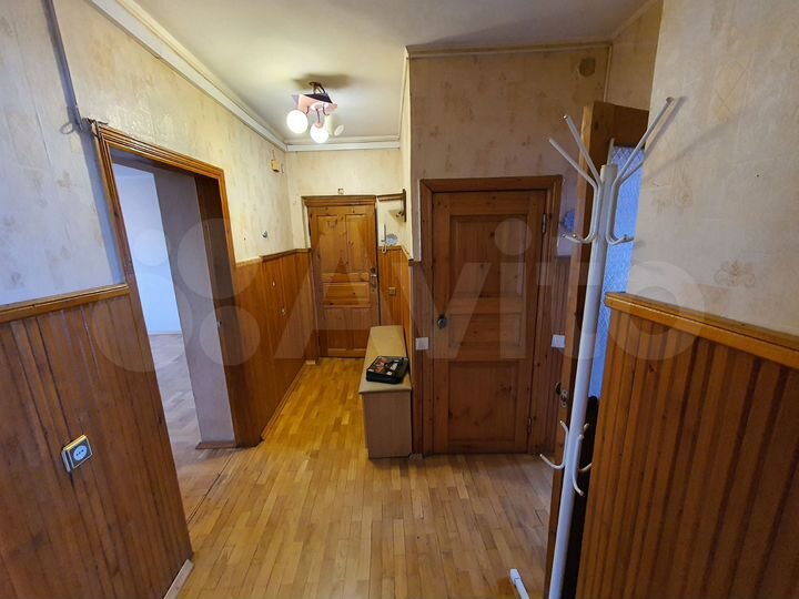 3-к. квартира, 78 м², 2/4 эт.