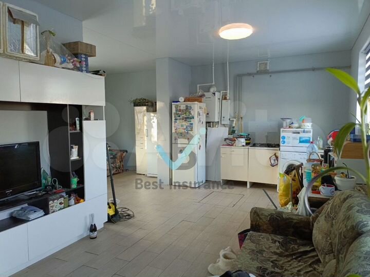 Дом 147 м² на участке 13,7 сот.