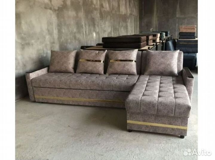 Угловой диван в наличии не б/у
