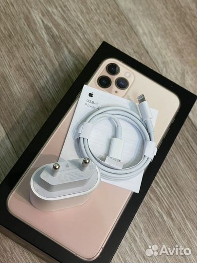 Быстрая зарядка на apple 20 w новая