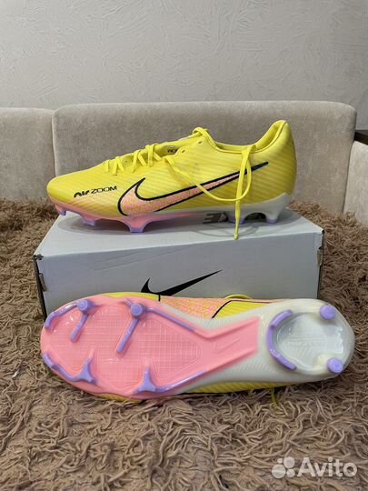 Футбольные бутсы Nike air zoom