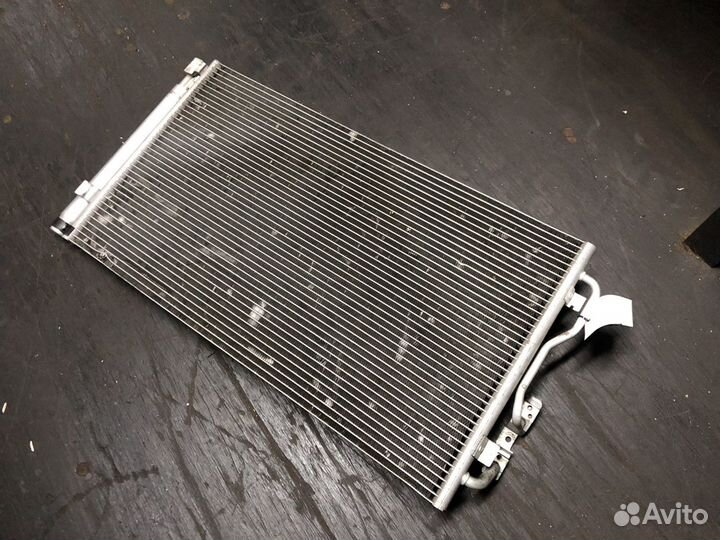 Радиатор кондиционера bmw f30