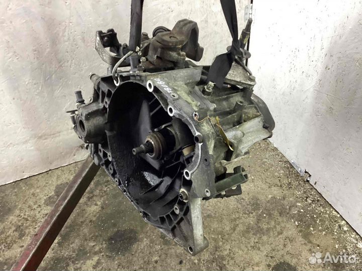 МКПП (механическая коробка переключения передач) P