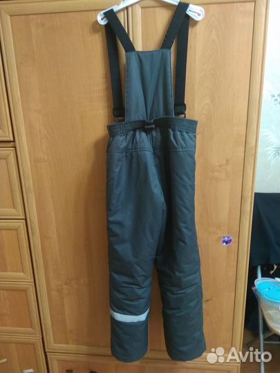 Комбинезон, брюки утеплённые 134 размер на девочку