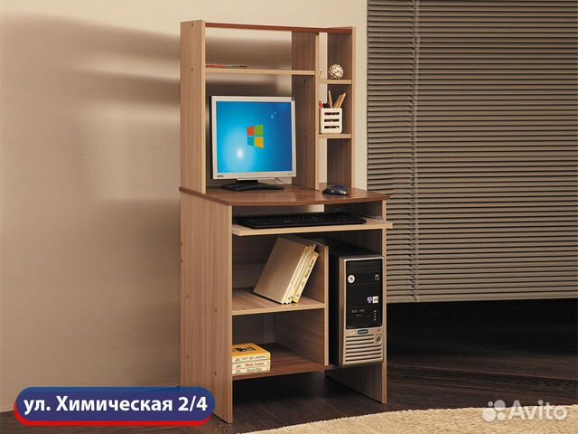 Стол компьютерный на Химической 2/4