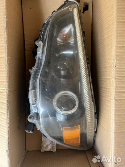 Фары на Mitsubishi Asx