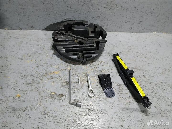 Набор инструмента Mercedes Gl-Class X164