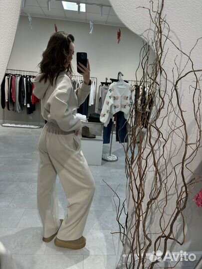 Спортивный костюм новый