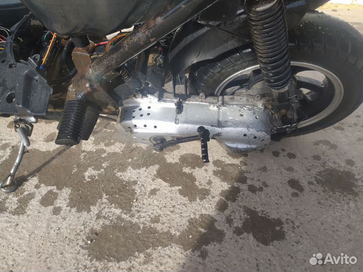 Продам скутер Honda