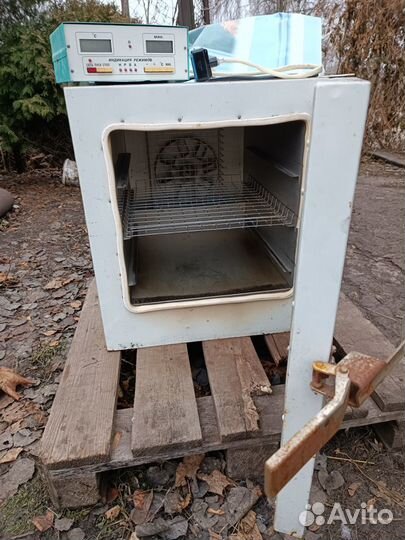 Продам сухожаровой шкаф