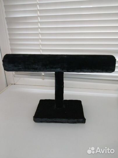 Подставка для браслетов бархатная