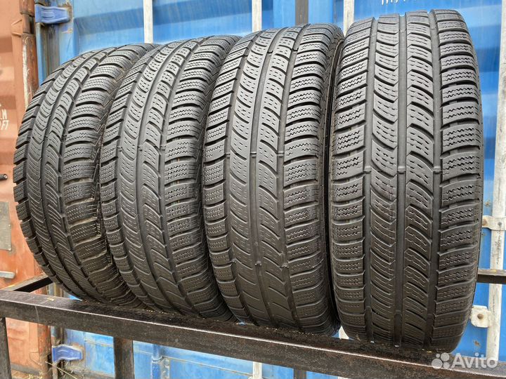 Continental VancoWinter 2 205/65 R16C