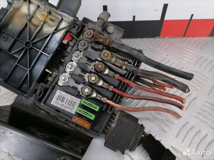 Блок предохранителей для Ford Galaxy 1