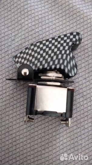 Тумблер автомобильный (под карбон)