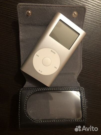 Apple Belkin Leather Pouch for iPod mini