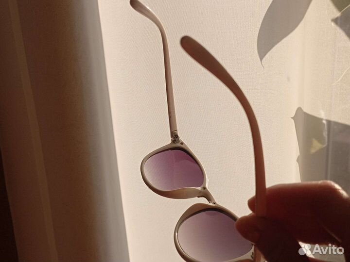 Солнцезащитные очки