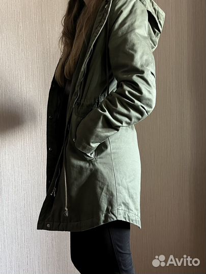 Женская парка хаки